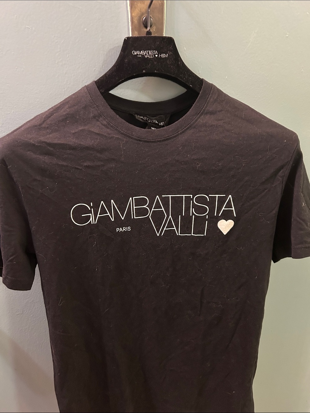 Men’s Giambattista Valli x H&M Black Logo Tee Size XS BRAND NEW WITH TAG